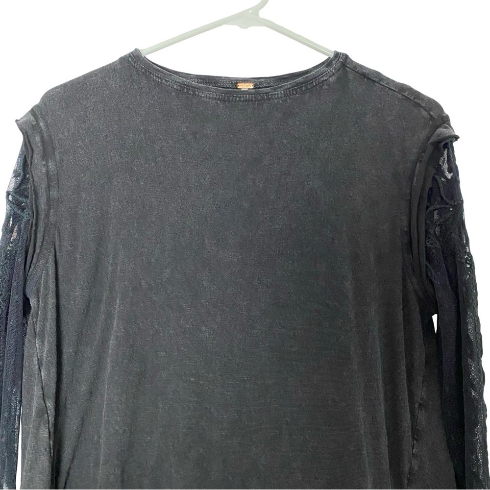 Free People Billie Jean Twofer Top Shirt Womens Size XS Black Lace Sleeve Gray - Picture 10 of 11
